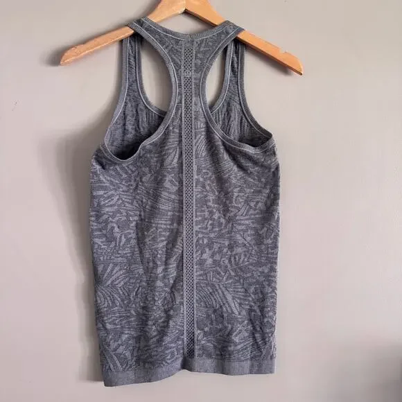 Lululemon Swiftly Tech Racerback Heathered Gray Workout Tank Size 6 - Picture 2 of 4
